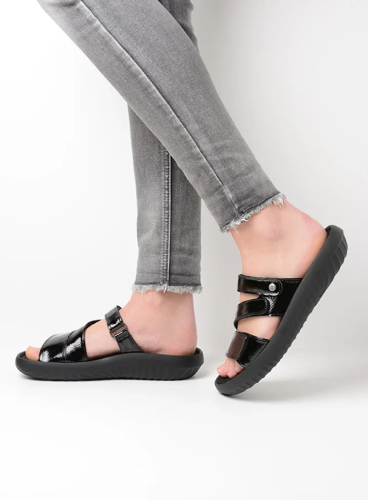 Wolky Slippers 00889 Sense Vegan 96000 zwart vegan lak