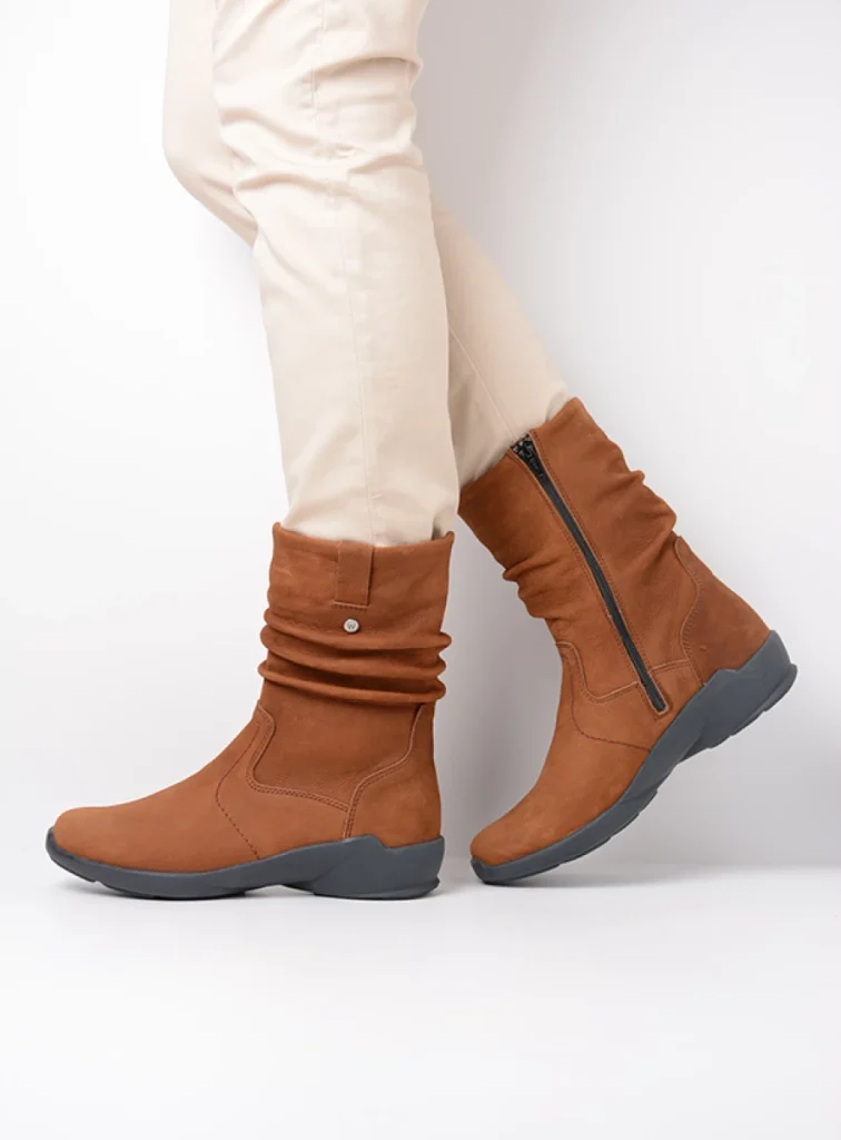 Wolky Laarzen 01572 Luna 11430 cognac nubuck