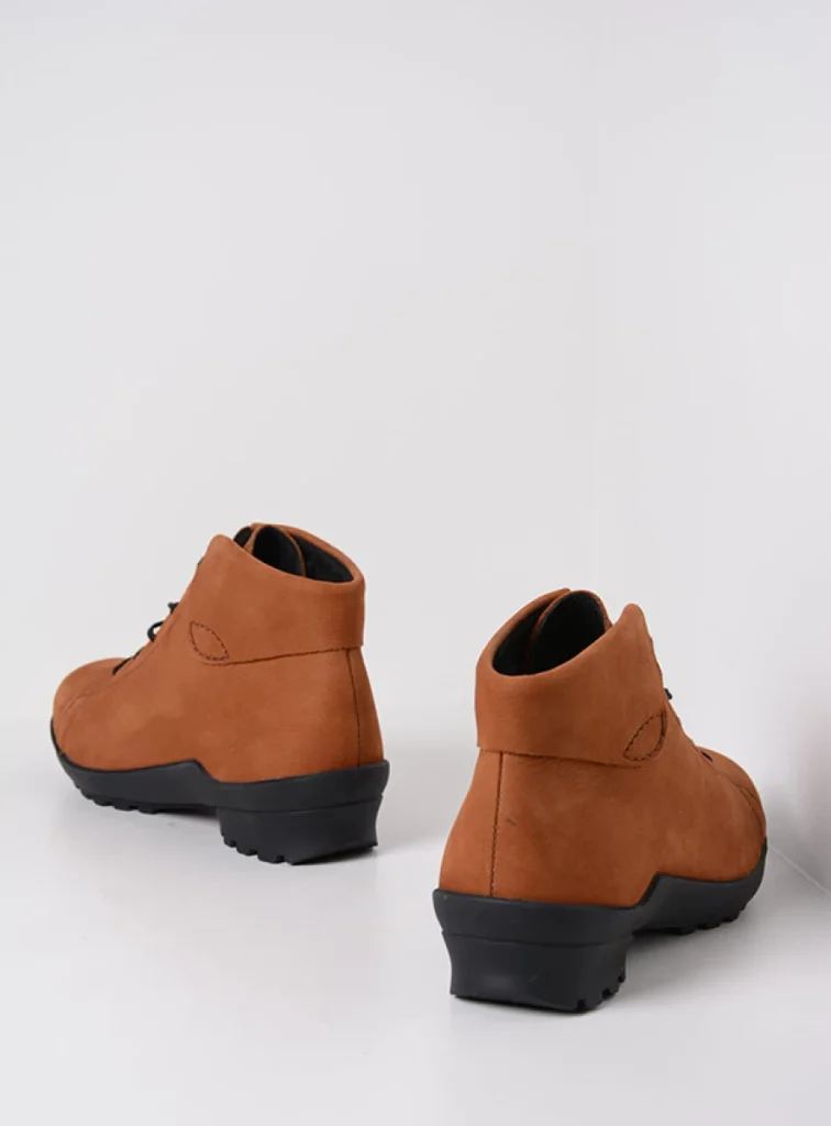 Wolky Veterschoenen 01737 Teton 11430 cognac nubuck