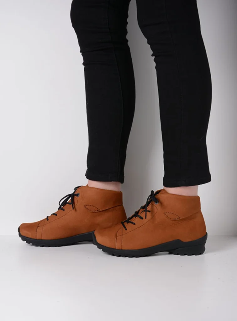 Wolky Veterschoenen 01737 Teton 11430 cognac nubuck