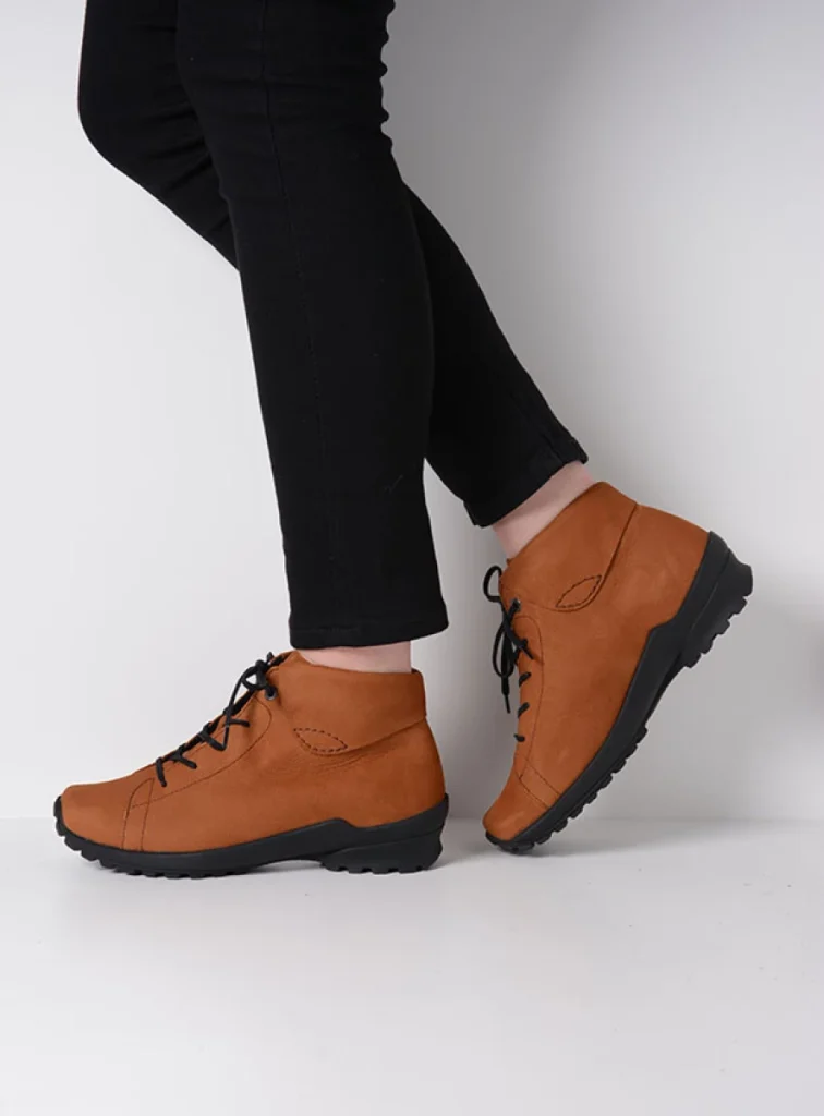 Wolky Veterschoenen 01737 Teton 11430 cognac nubuck