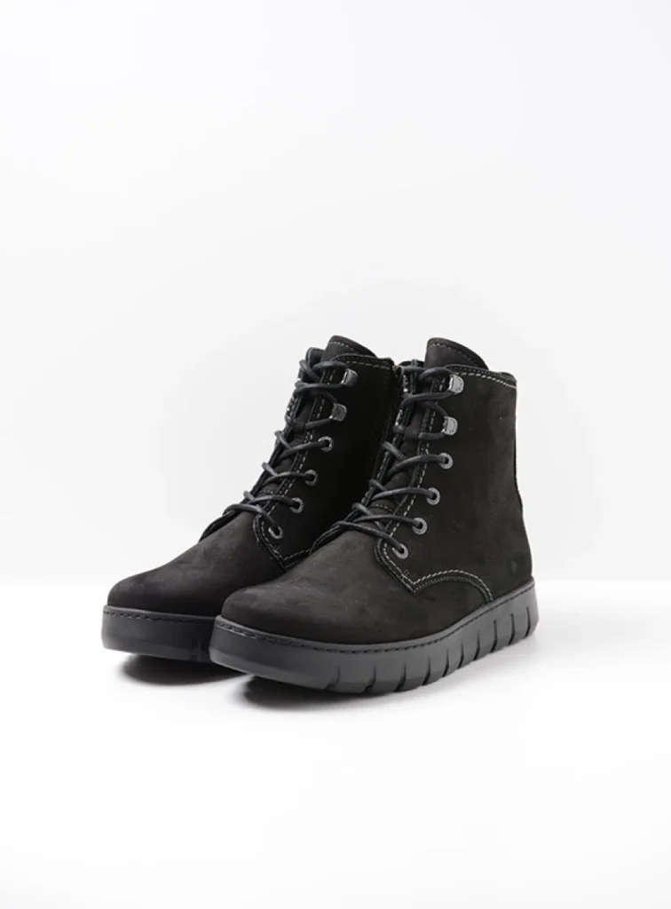 Wolky Hoge veterschoenen 02377 New Wave 10000 zwart nubuck