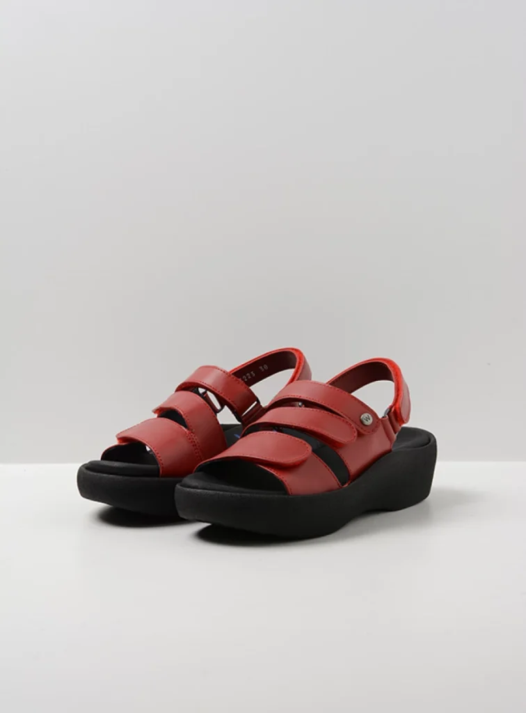 Wolky Sandalen 03223 Avalon 30500 rood leer