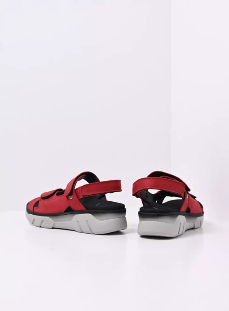 Wolky Sneakers 03426 Rapid 12500 rood nubuck