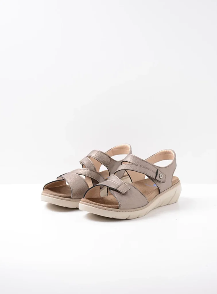 Wolky Sandalen 04106 Ikaria 32320 brons leer