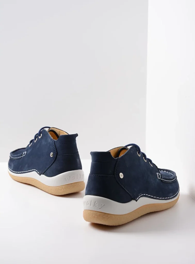 Wolky Lage veterschoenen 04526 Rosella 10827 denim nubuck