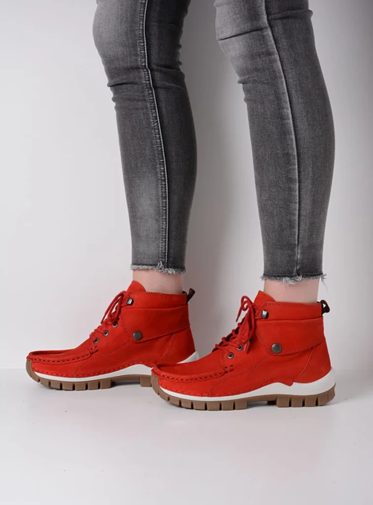 Wolky Hoge veterschoenen 04725 Jump 11500 rood nubuck