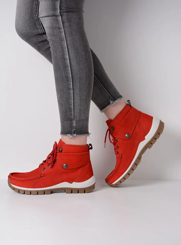 Wolky Hoge veterschoenen 04725 Jump 11500 rood nubuck