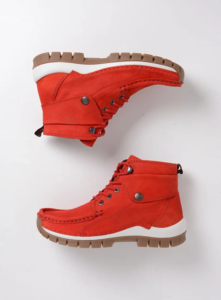 Wolky Hoge veterschoenen 04725 Jump 11500 rood nubuck