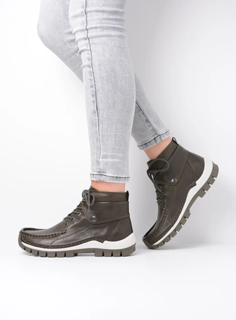 Wolky Hoge veterschoenen 04725 Jump 24770 cactus leer