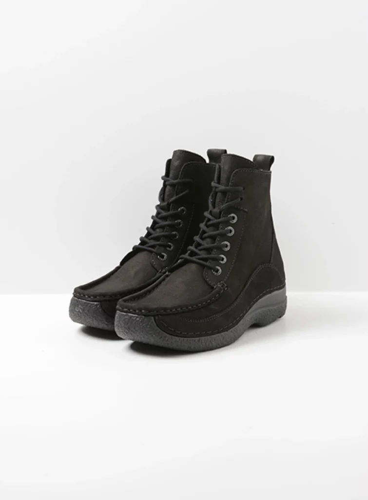 Wolky Hoge veterschoenen 06201 Roll Boot 11000 zwart nubuck