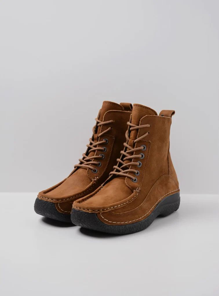 Wolky Hoge veterschoenen 06201 Roll Boot 11430 cognac nubuck