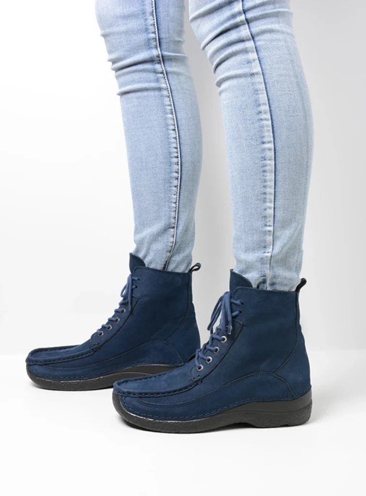 Wolky Hoge veterschoenen 06201 Roll Boot 11820 blauw nubuck