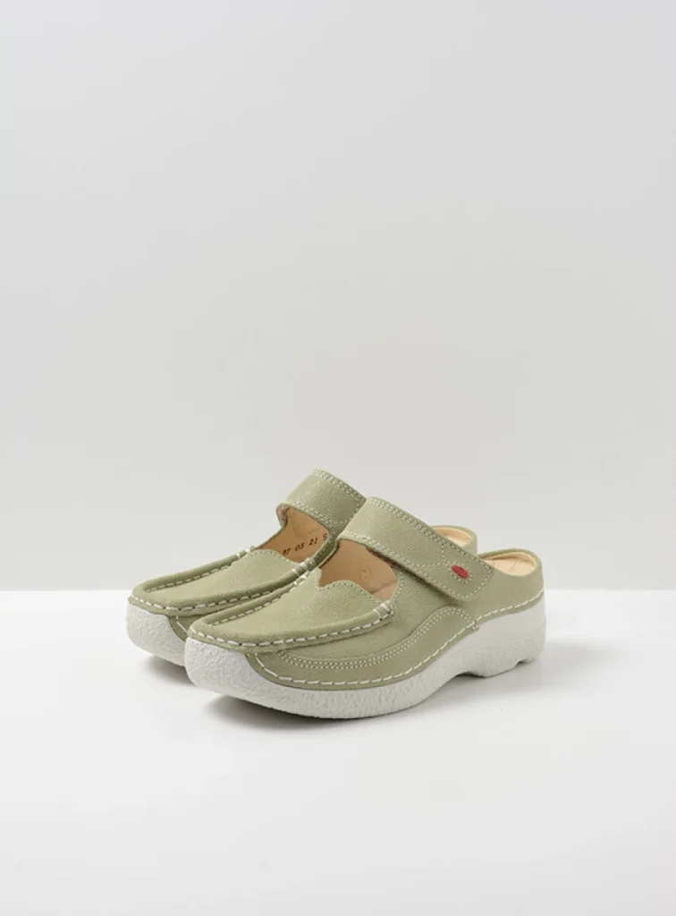 Wolky Slippers 06227 Roll Slipper 15706 lichtgroen nubuck