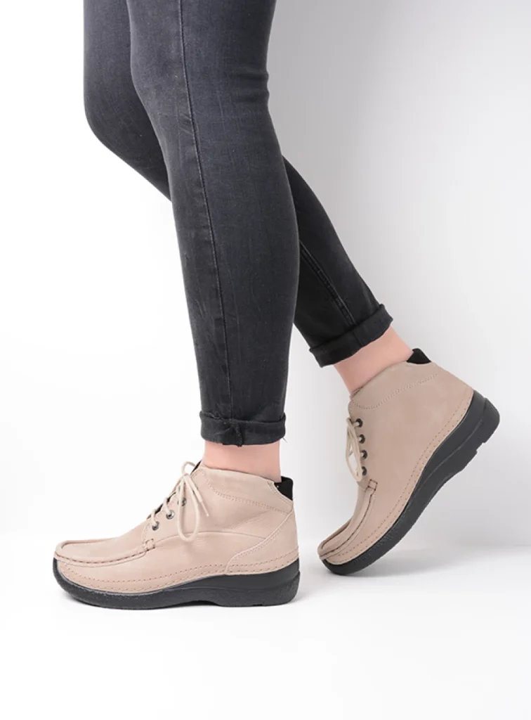 Wolky Hoge veterschoenen 06242 Roll Shoot 11125 safari nubuck