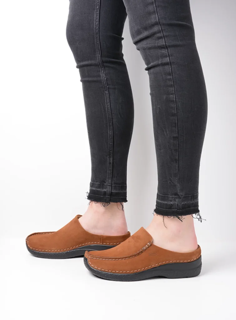 Wolky Slippers 06250 Seamy Slide 16430 cognac nubuck