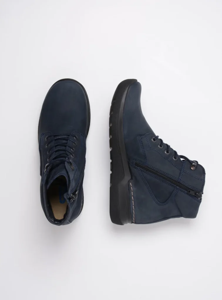 Wolky Hoge veterschoenen 06612 Whynot 16800 blauw nubuck