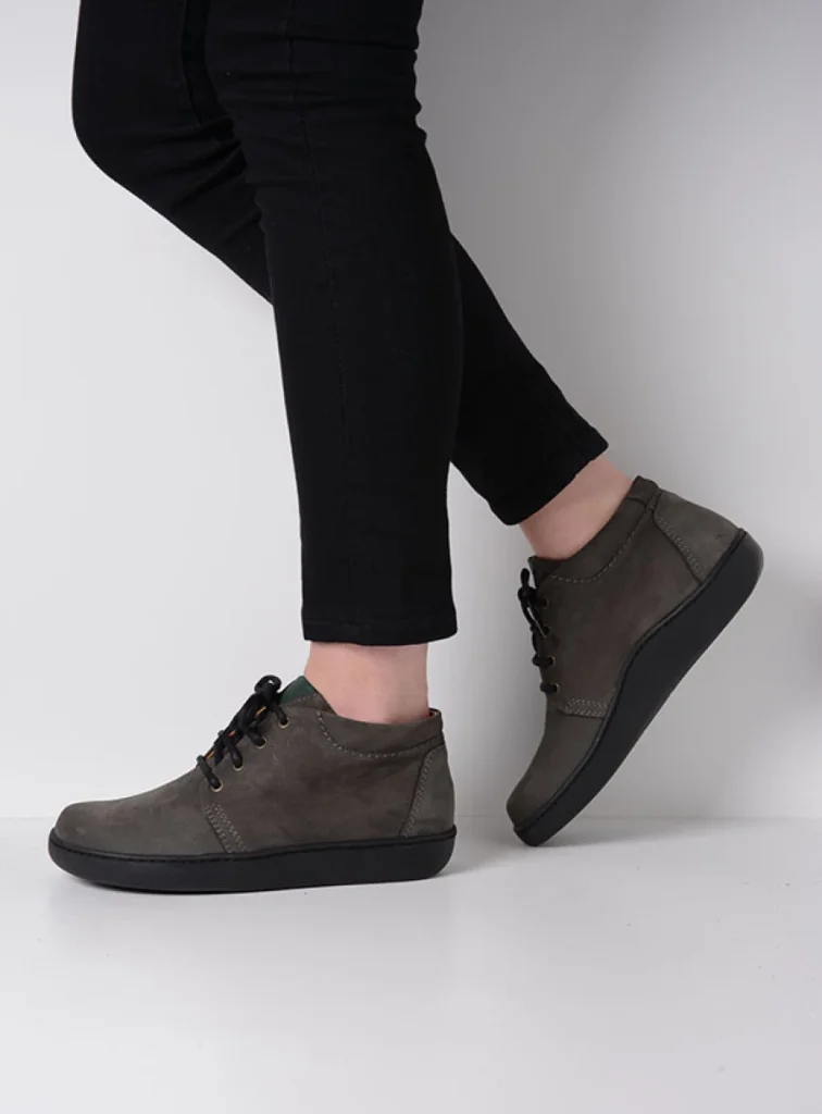 Wolky Hoge veterschoenen 08100 Kansas Lady XW 11301 asfalt nubuck